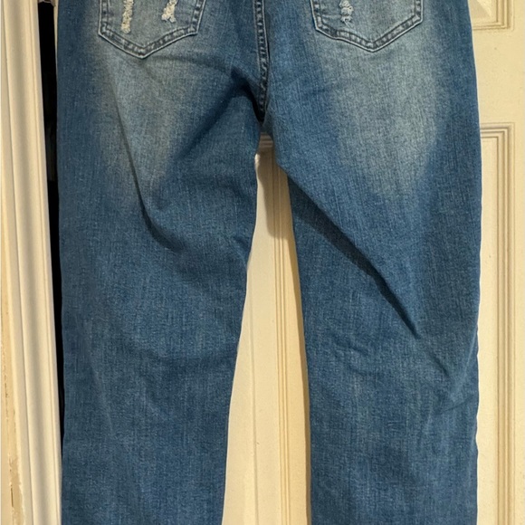 Moms medium (8-10) Baseball Jeans - Picture 2 of 2